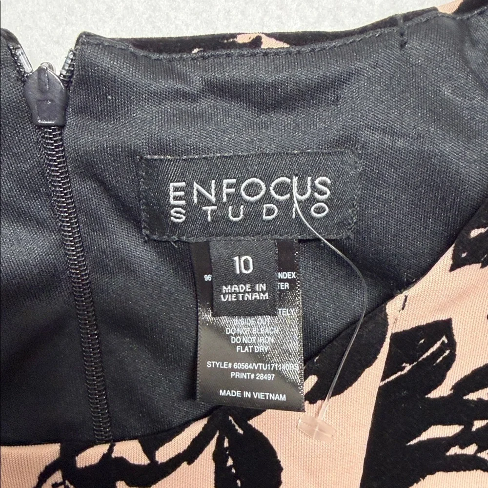Enfocus Studio Black Floral Appliqué Fit & Flare Dress on Blush 10 NWT - Picture 5 of 12